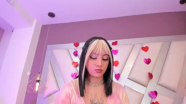 MadissonRey online show from March 4, 1:19 pm