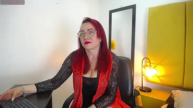 Snapshot of Lupiita223 chatting on September 23, 1:18 pm Lupiita223 online show from September 23, 1:18 pm