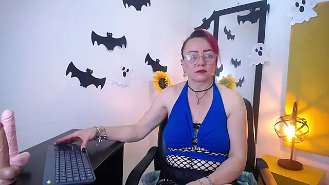 Lupiita223 online show from November 1, 12:54 pm