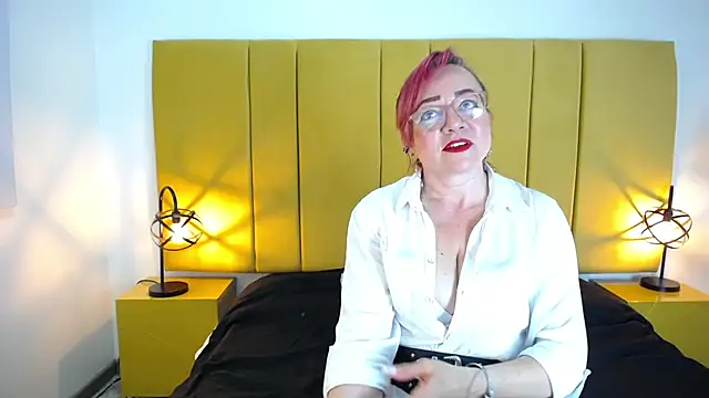 Snapshot of Lupiita223 chatting on September 11, 1:11 pm Lupiita223 online show from September 11, 1:11 pm