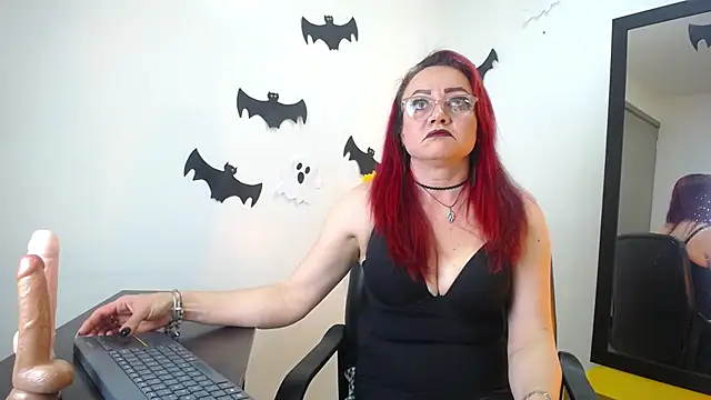 Lupiita223 online show from October 31, 12:57 pm