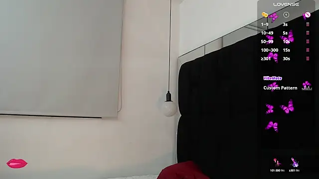 cutehanna1 online show from March 15, 2:14 am