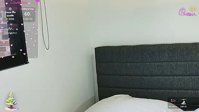 cutehanna1 online show from December 14, 6:57 pm