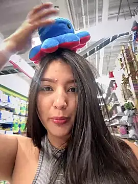 licky lu online show from January 11, 8:05 pm