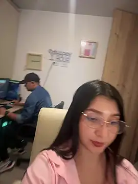 licky lu online show from May 4, 2:37 am