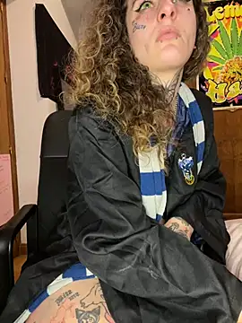 BlazyKitsune- online show from March 18, 2:50 pm