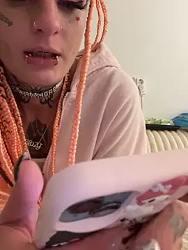 BlazyKitsune- online show from November 9, 10:58 pm