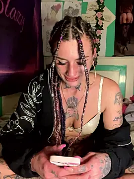 BlazyKitsune- online show from January 8, 6:14 pm