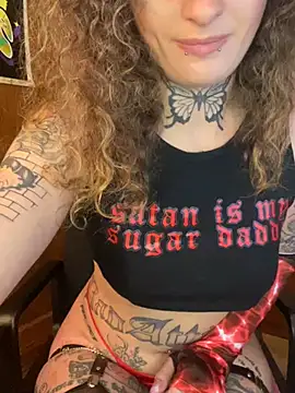 BlazyKitsune- online show from February 21, 3:21 pm
