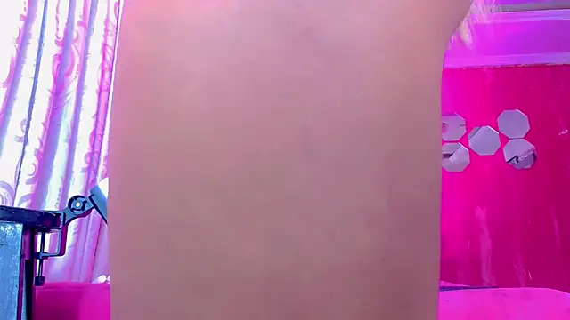 TiffanyMackensyy online show from March 29, 11:28 pm