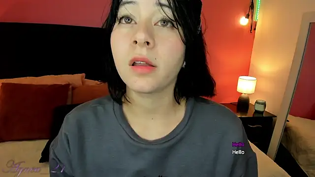 agnes 213 online show from March 19, 2:24 pm