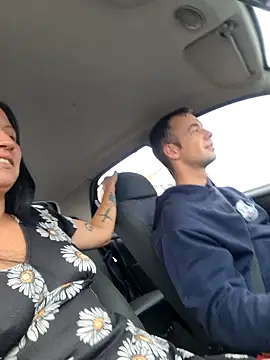 casaloucuras online show from April 8, 4:08 pm