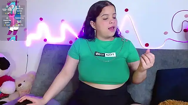 sophia cute1 1 online show from September 10, 10:47 am