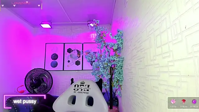 Theia moon online show from November 4, 12:42 pm