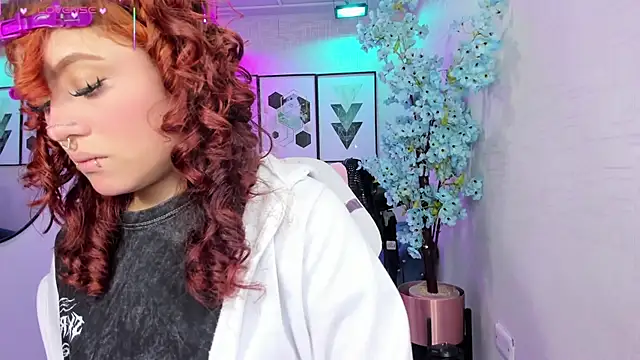 Theia moon online show from February 26, 1:11 pm