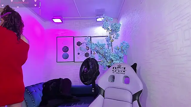 Theia moon online show from January 7, 1:16 pm