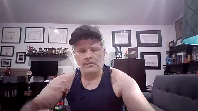 Snapshot of LARawAlways2 chatting on October 6, 4:08 pm LARawAlways2 online show from October 6, 4:08 pm