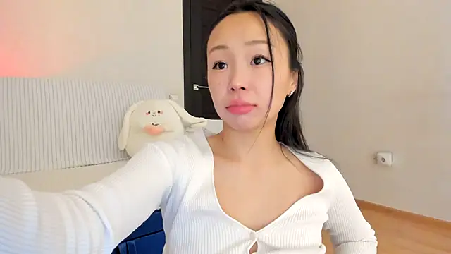 Snapshot of sweeet_asss chatting on December 7, 2:14 am sweeet asss online show from December 7, 2:14 am