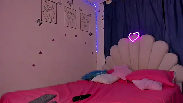 MadyLust online show from February 27, 4:35 am