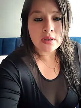 Snapshot of Neve_Collins chatting on May 7, 2:31 pm Neve Collins online show from May 7, 2:31 pm