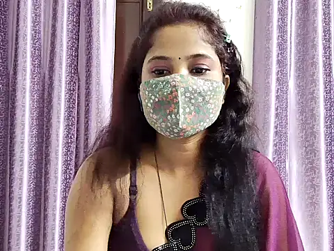 Snapshot of samosa73 chatting on September 27, 6:36 pm samosa73 online show from September 27, 6:36 pm