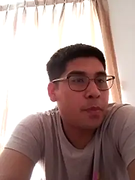 Snapshot of estudiante69 chatting on November 26, 2:28 pm estudiante69 online show from November 26, 2:28 pm
