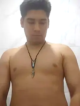 Snapshot of estudiante69 chatting on January 10, 5:47 am estudiante69 online show from January 10, 5:47 am