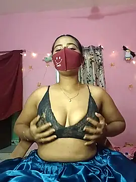 Snapshot of lovely-tanu chatting on October 19, 2:42 pm lovely-tanu online show from October 19, 2:42 pm