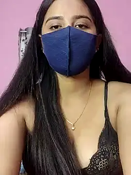 Snapshot of lovely-tanu chatting on February 8, 1:01 pm lovely-tanu online show from February 8, 1:01 pm