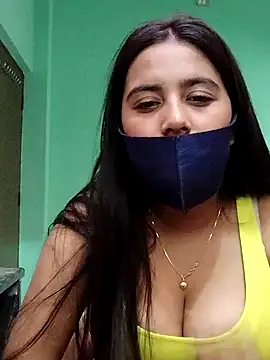 Snapshot of lovely-tanu chatting on December 7, 7:32 am lovely-tanu online show from December 7, 7:32 am