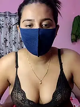Snapshot of lovely-tanu chatting on January 9, 2:18 pm lovely-tanu online show from January 9, 2:18 pm