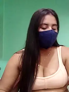 Snapshot of lovely-tanu chatting on December 13, 7:47 am lovely-tanu online show from December 13, 7:47 am