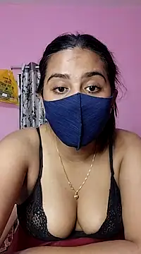 Snapshot of lovely-tanu chatting on March 8, 1:47 pm lovely-tanu online show from March 8, 1:47 pm