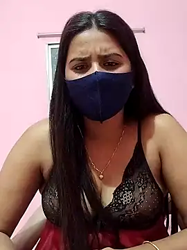 Snapshot of lovely-tanu chatting on January 3, 1:35 pm lovely-tanu online show from January 3, 1:35 pm