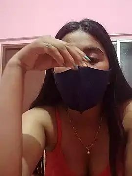 Snapshot of lovely-tanu chatting on December 3, 11:40 am lovely-tanu online show from December 3, 11:40 am