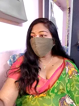 RomeoJuliet345 online show from February 5, 12:12 pm