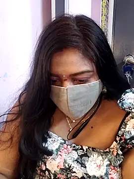 RomeoJuliet345 online show from February 24, 5:14 pm