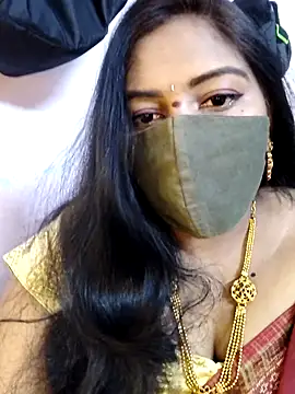 RomeoJuliet345 online show from March 13, 2:00 pm