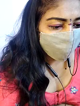 RomeoJuliet345 online show from March 7, 5:40 pm