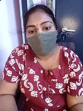 RomeoJuliet345 online show from April 15, 5:17 pm