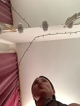 MiraMiss online show from March 12, 7:45 am