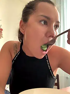 MiraMiss online show from October 16, 8:11 am