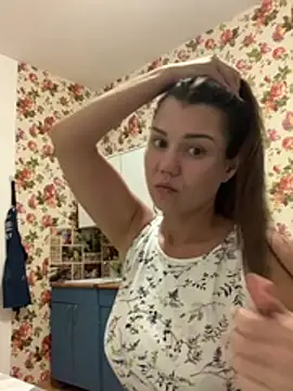 MiraMiss online show from May 24, 5:02 pm
