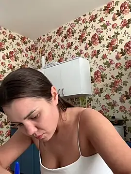 MiraMiss online show from May 11, 11:55 am