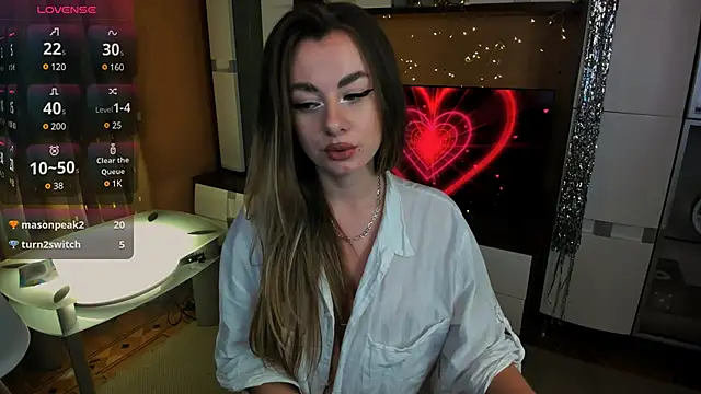 madis0n crystal online show from February 6, 2:37 pm