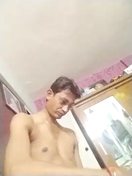 Snapshot of jenilmax chatting on October 22, 9:03 pm jenilmax online show from October 22, 9:03 pm