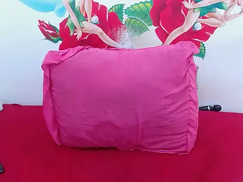 SexyEbony37X online show from October 31, 7:21 pm