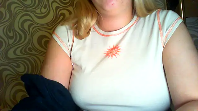 bunnyamy online show from October 30, 7:33 pm