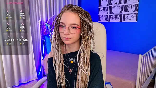 Snapshot of VioletShine chatting on November 26, 10:04 am VioletShine online show from November 26, 10:04 am