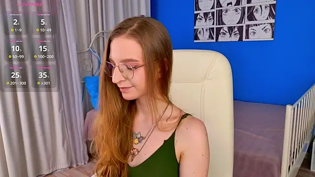 VioletShine online show from April 3, 2:01 pm